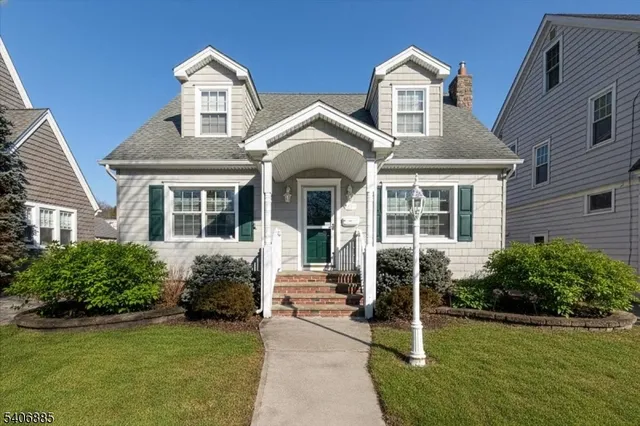 $634,900 | 227 Mountainview Avenue, Scotch Plains, NJ 07076