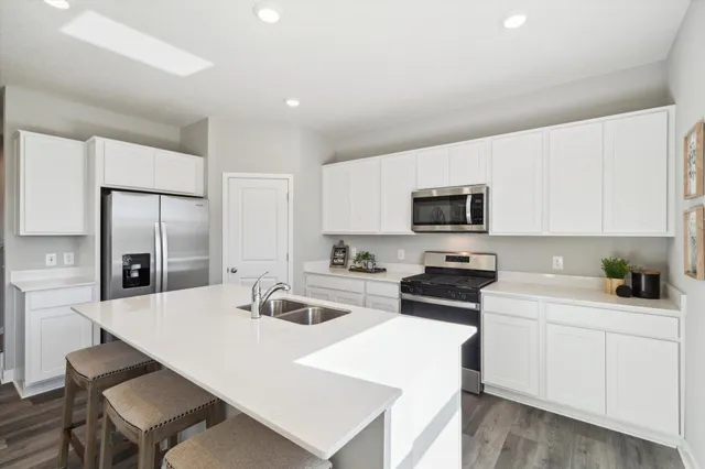 $533,935 | 1860 Rainier Drive, Shakopee, MN 55379