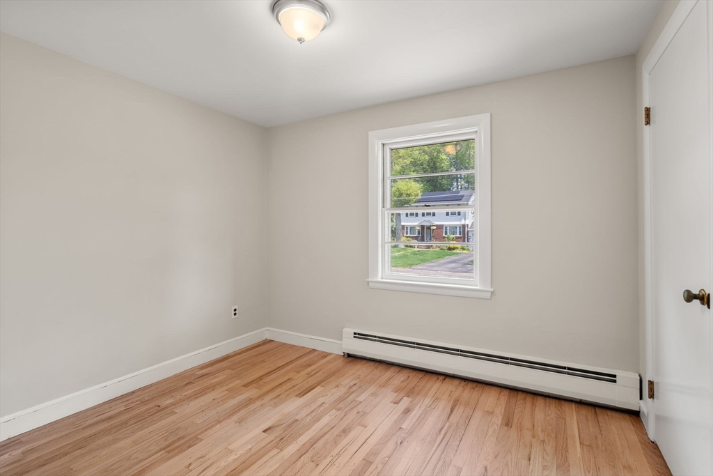 10 Roberta Road Sharon, MA 02067 - Photo 18 of 25