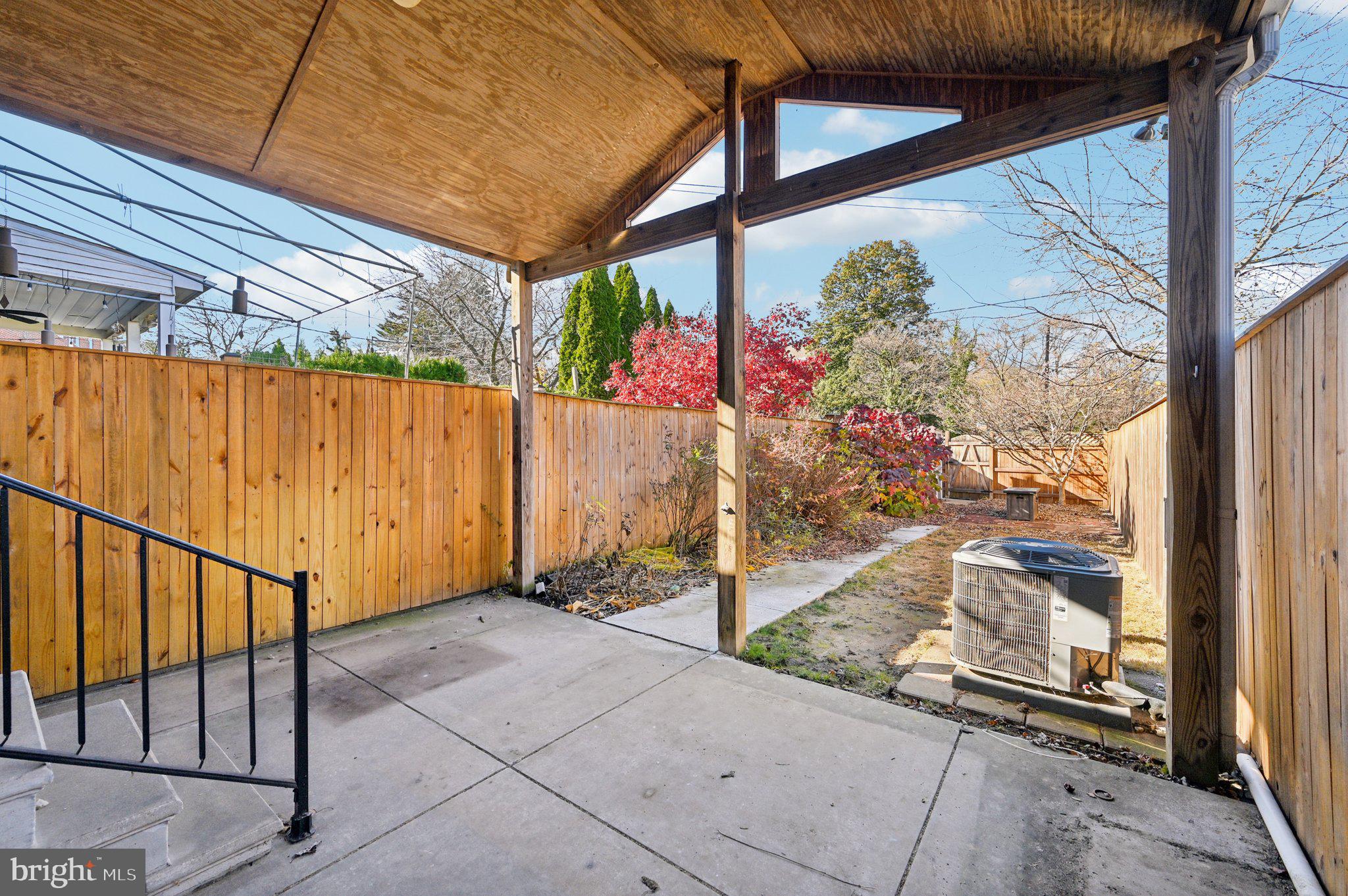 8334 Wyton Road Baltimore, MD 21286 - Photo 39 of 44 a view of a room with glass windows