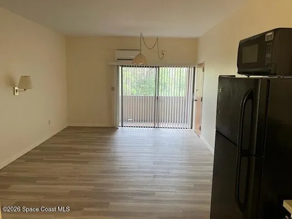 $925 | 2180 Country Club Drive, Unit 215, Titusville, FL 32780