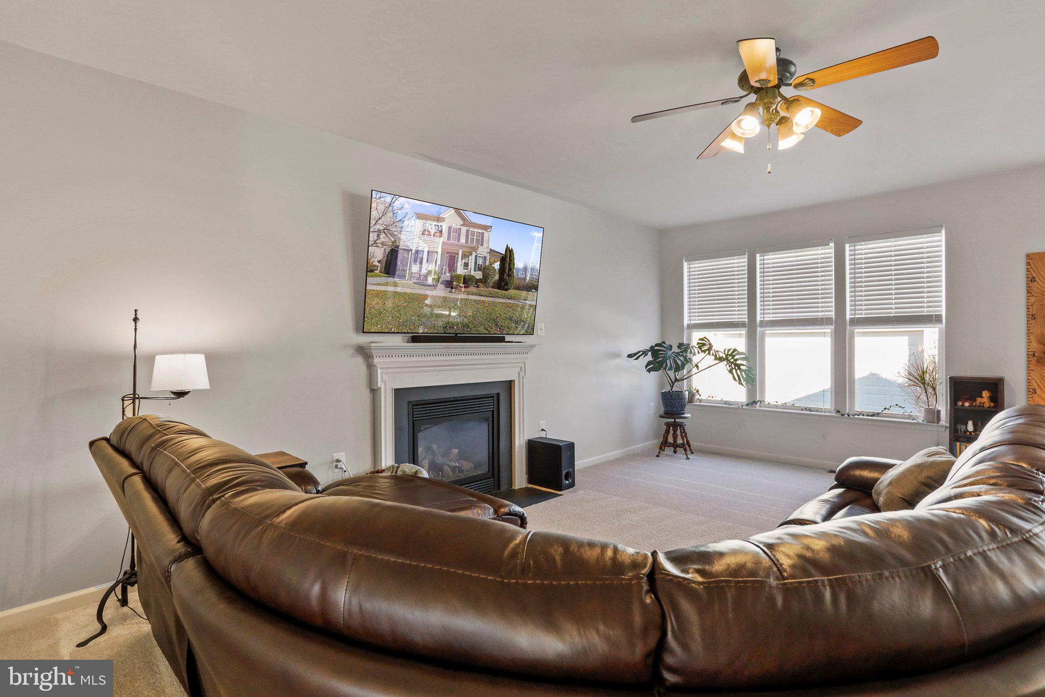 188 Colston Road Charles Town, WV 25414 - Photo 11 of 86 Gas fireplace!