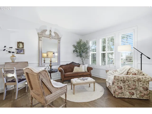 $865,000 | 2863 Olympic Street, Woodburn, OR 97071