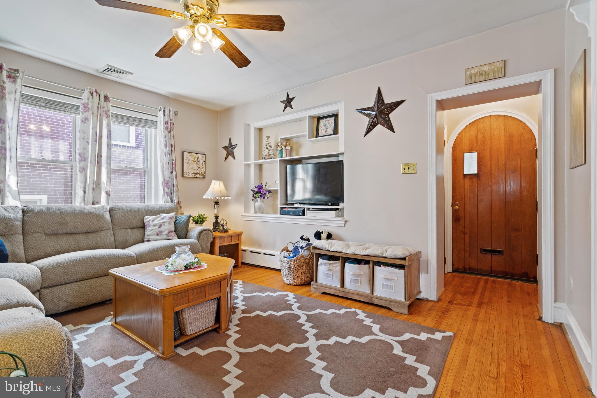 609 Ryanard Road Wallingford, PA 19086 - Photo 8 of 34