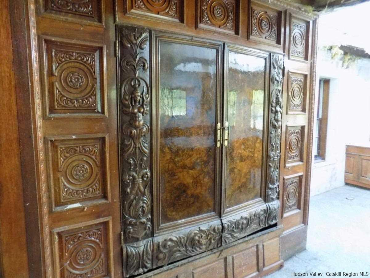 2733 Highway 209 Kingston, NY 12401 - Photo 13 of 34 a view of front door of a building