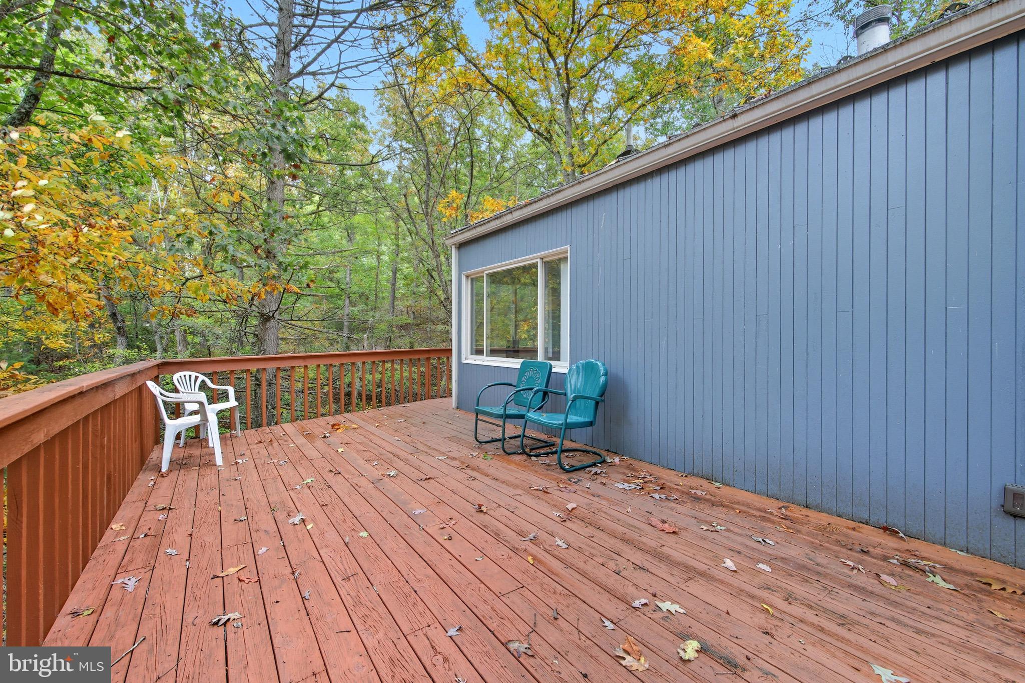 16 Spruce Hollow Road Basye, VA 22842 - Photo 12 of 50 a balcony view with a seating space