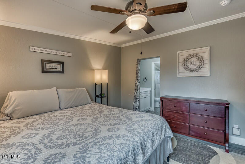 618 Henson Road Bristol, TN 37620 - Photo 12 of 51 618 Henson Rd-16-L