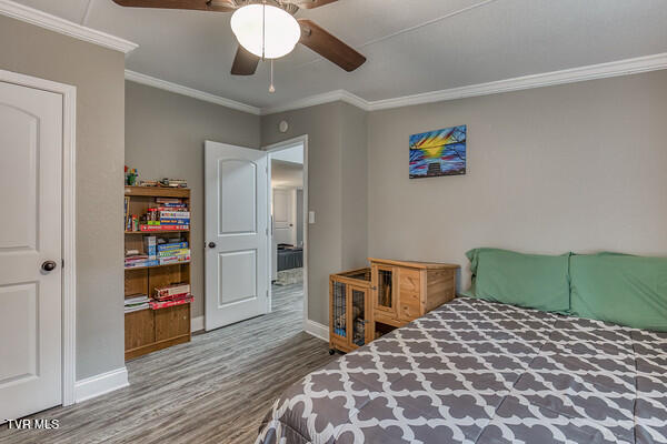 618 Henson Road Bristol, TN 37620 - Photo 20 of 51 618 Henson Rd-24-M