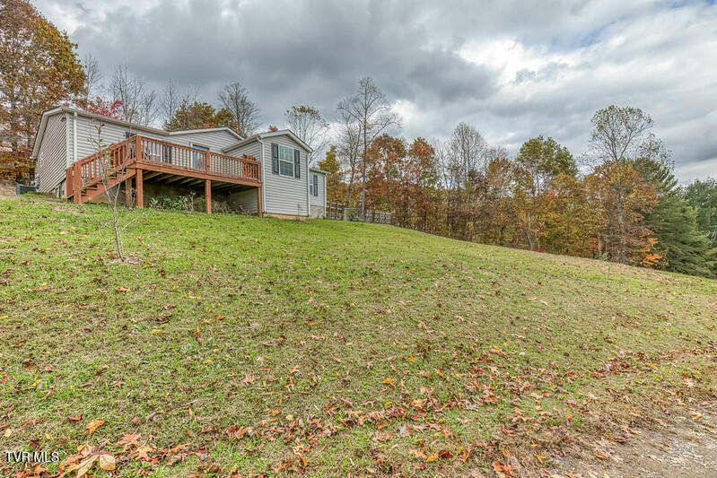618 Henson Road Bristol, TN 37620 - Photo 45 of 51 618 Henson Rd-31-L