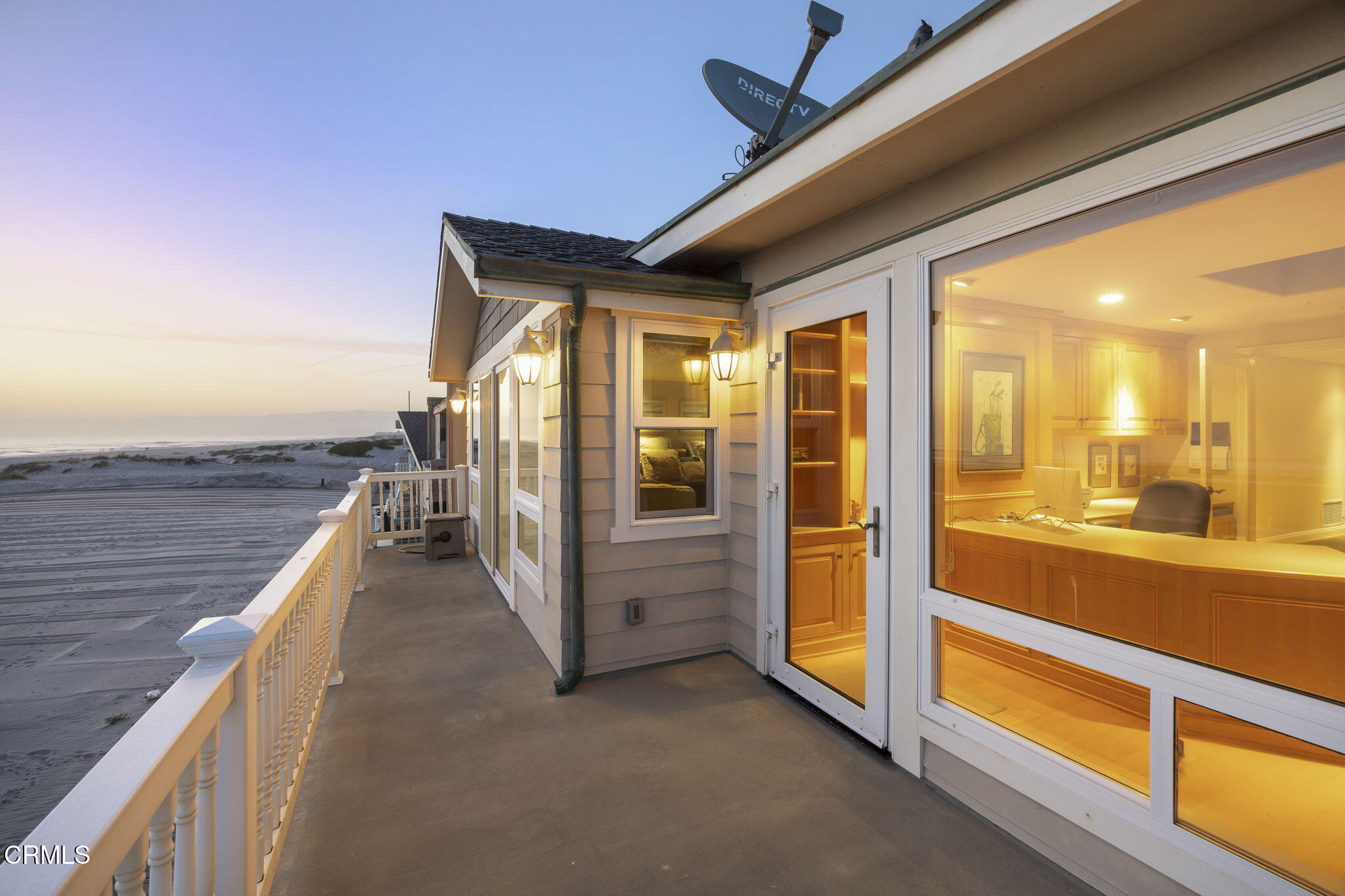 4177 Ocean Drive Oxnard, CA 93035 - Photo 21 of 58 12-web-or-mls-Upmarketmedia_4177Oce-twi-