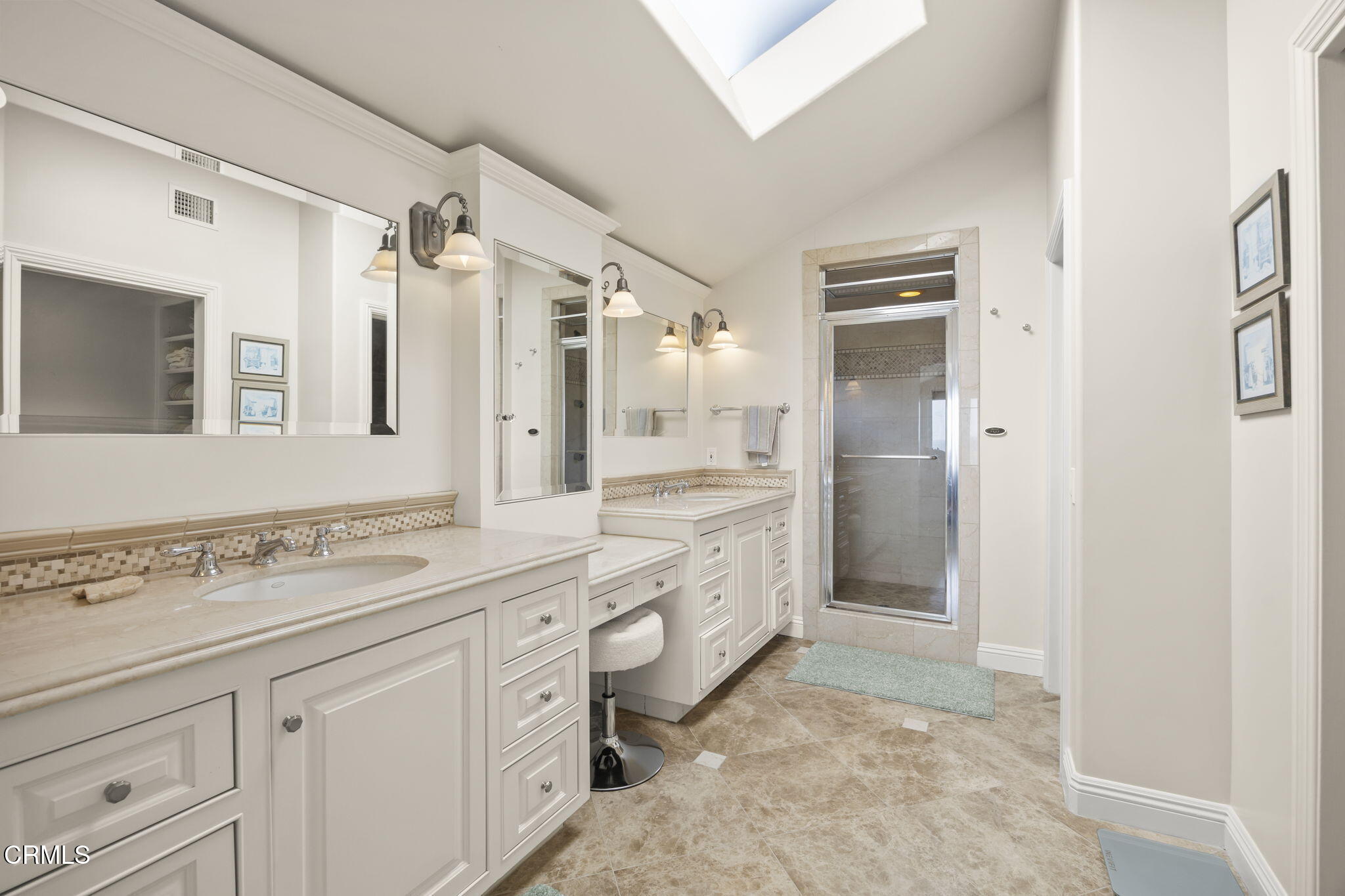 4177 Ocean Drive Oxnard, CA 93035 - Photo 32 of 58 40-web-or-mls-Upmarketmedia_4177Oce-99