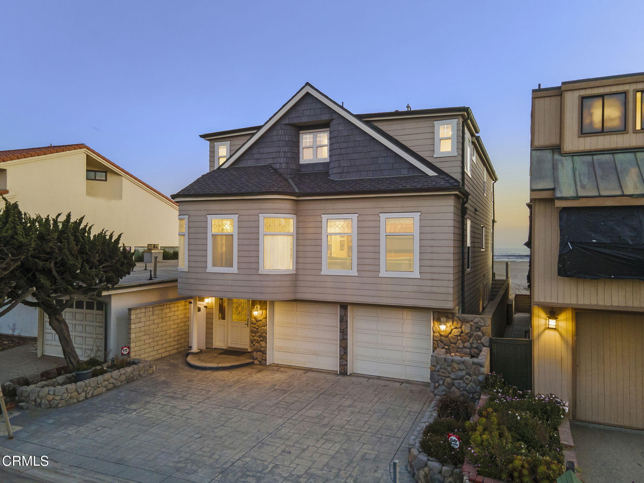 4177 Ocean Drive Oxnard, CA 93035 - Photo 52 of 58 1-web-or-mls-Upmarketmedia_4177Oce-twi-1