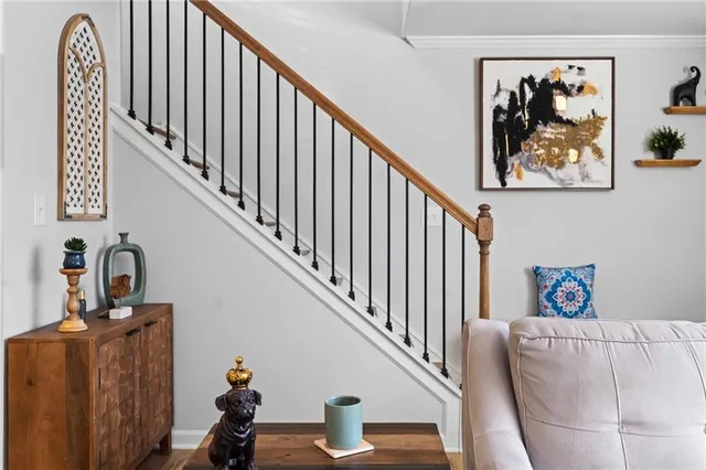 a view of entryway and hall