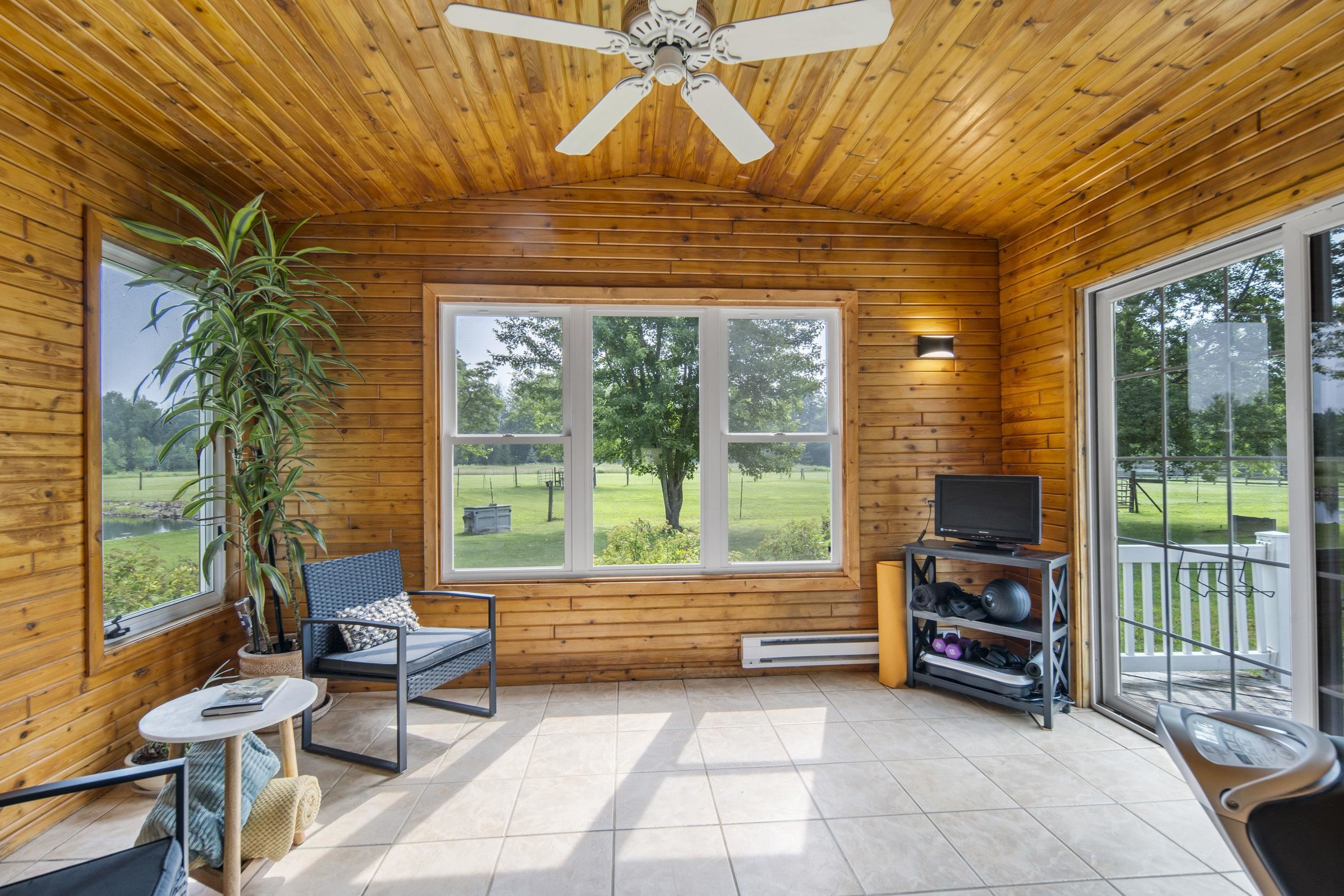 N4742 Thompson Road Shiocton, WI 54170 - Photo 17 of 57 Gallery Image 17