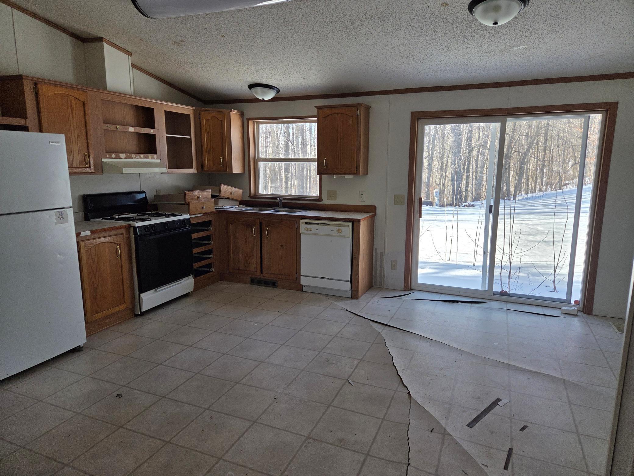7657 Front Street Northwest Walker, MN 56484 - Photo 3 of 17