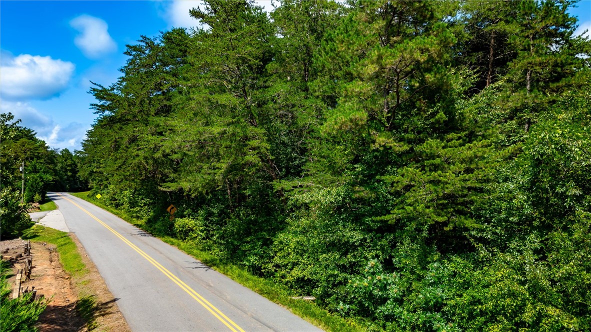 429 Stewart Road Six Mile, SC 29682 - Photo 5 of 11 Gallery Image 5