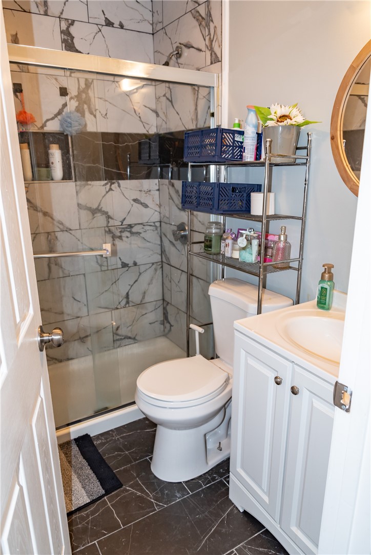 33 Ridge Street Cranston, RI 02920 - Photo 20 of 23