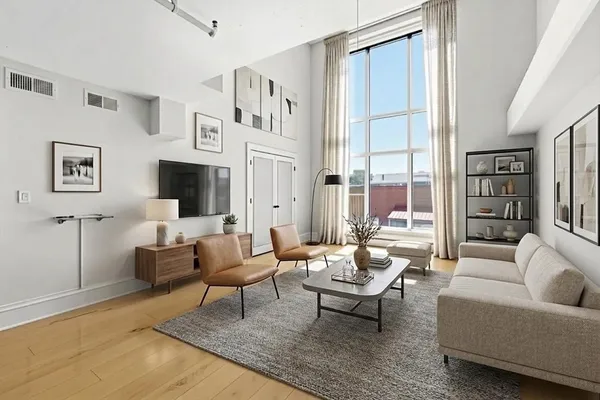 $1,900,000 | 25 Channel Center Street, Unit 210, Boston, MA 02210