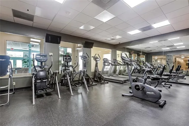 $1,500 | 1205 St Charles Avenue, Unit 313, New Orleans, LA 70130