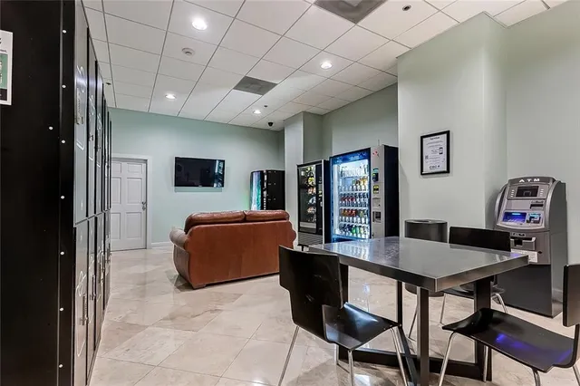 $1,500 | 1205 St Charles Avenue, Unit 313, New Orleans, LA 70130