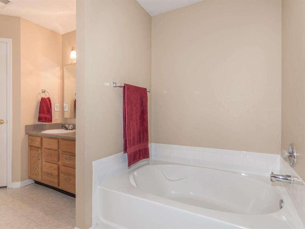 10623 Howe Road Fishers, IN 46038 - Photo 11 of 24