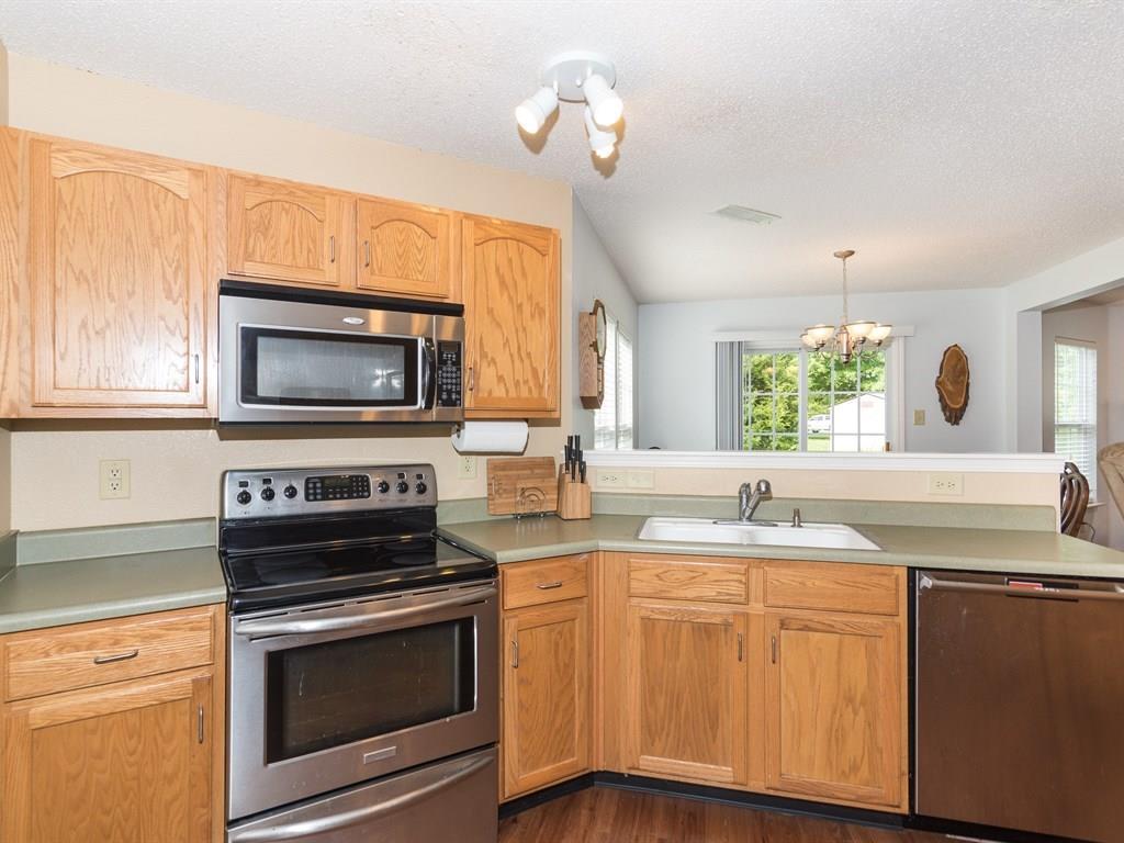 10623 Howe Road Fishers, IN 46038 - Photo 7 of 24