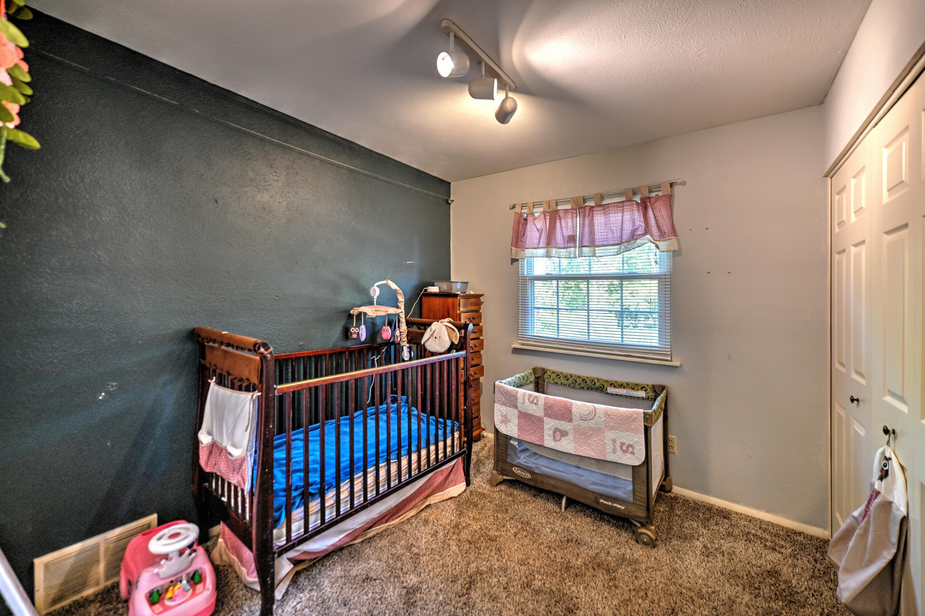 2930 Niles Buchanan Road Buchanan, MI 49107 - Photo 6 of 31 DSC_2249