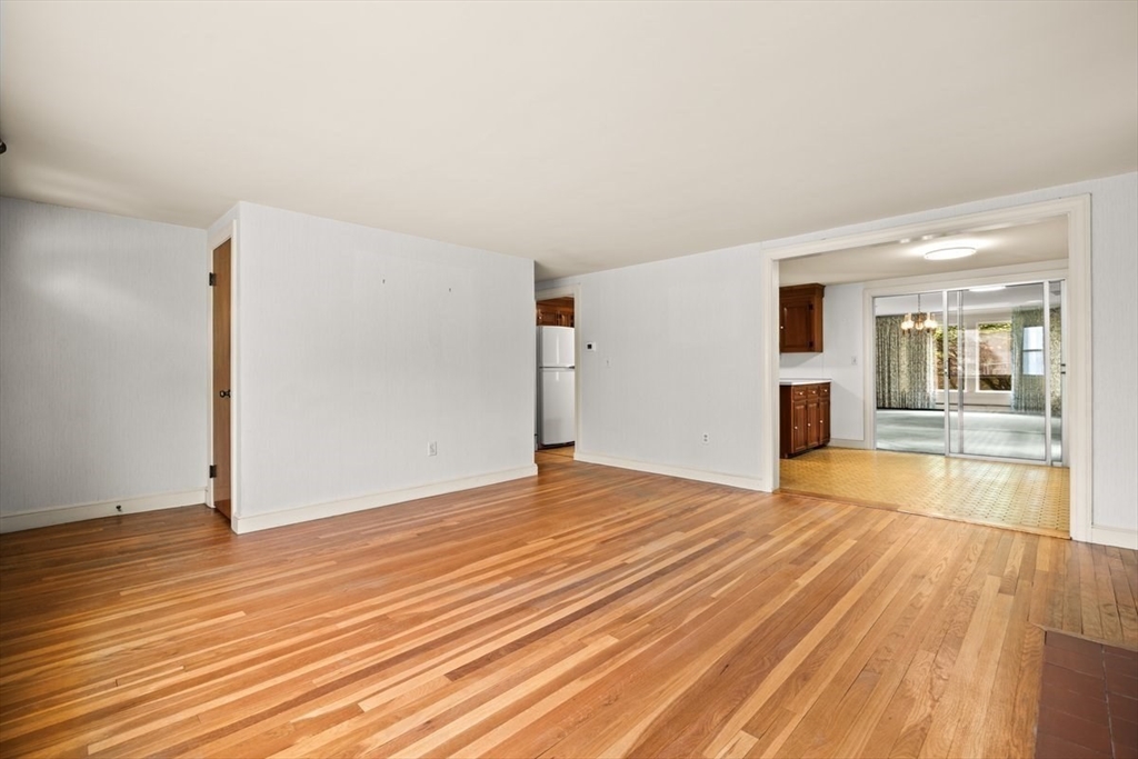 12 Roberts Road Canton, MA 02021 - Photo 7 of 26