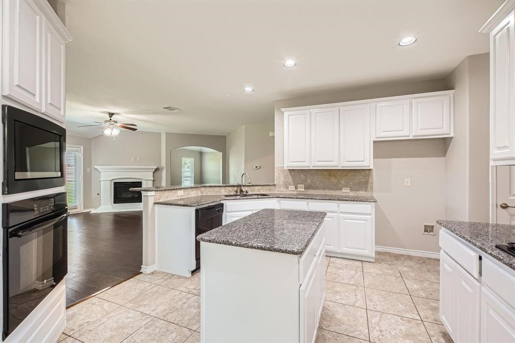 1119 Leafy Glade Road Forney, TX 75126 - Photo 4 of 27