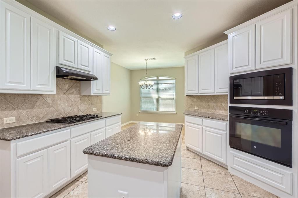 1119 Leafy Glade Road Forney, TX 75126 - Photo 10 of 27