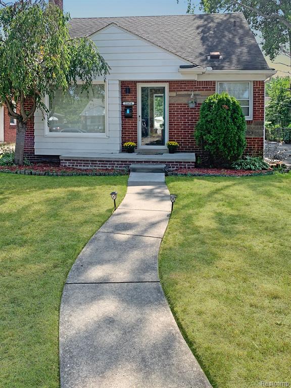 21654 Newcastle Road Harper Woods, MI 48225 - Photo 1 of 27