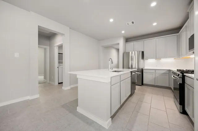 $2,500 | 33007 Carolyns Perfection Loop, Fulshear, TX 77441