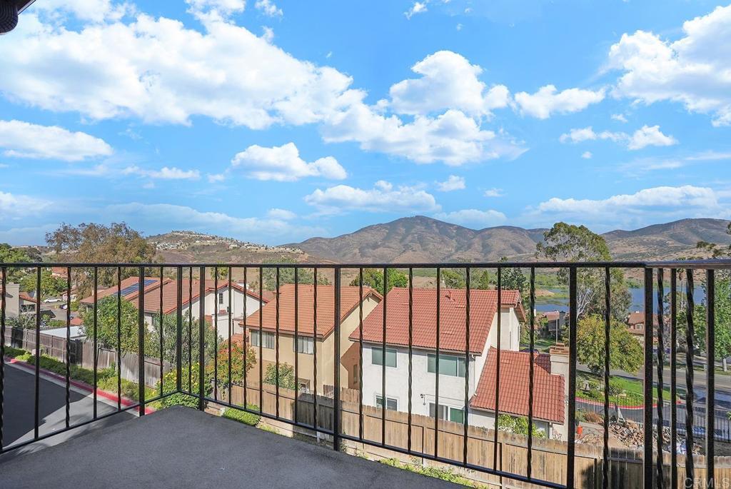 9950 Felicia Lane Spring Valley, CA 91977 - Photo 8 of 32