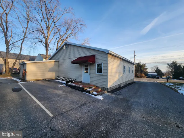 $250,000 | 1172 Mount Joy Road, Manheim, PA 17545