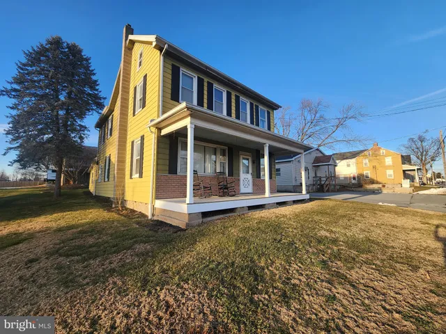 $250,000 | 1172 Mount Joy Road, Manheim, PA 17545