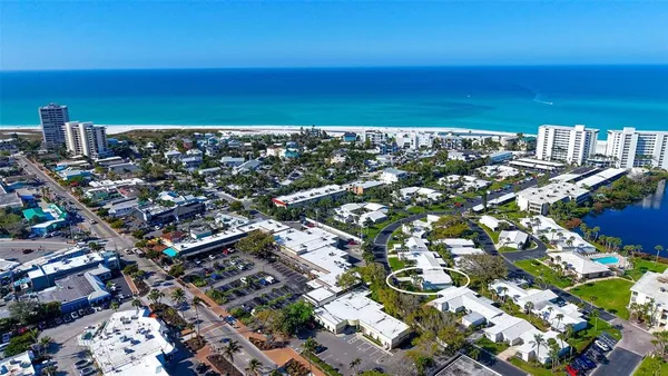 $4,750 | 131 Whispering Sands Circle, Unit V33, Sarasota, FL 34242