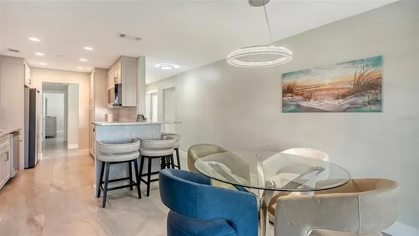 $4,750 | 131 Whispering Sands Circle, Unit V33, Sarasota, FL 34242