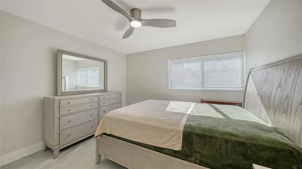 $4,750 | 131 Whispering Sands Circle, Unit V33, Sarasota, FL 34242