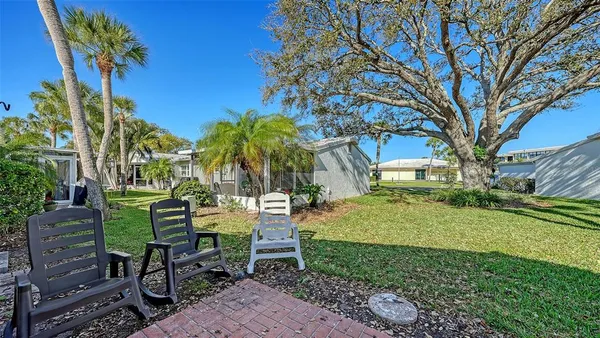 $4,750 | 131 Whispering Sands Circle, Unit V33, Sarasota, FL 34242