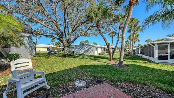 $4,750 | 131 Whispering Sands Circle, Unit V33, Sarasota, FL 34242