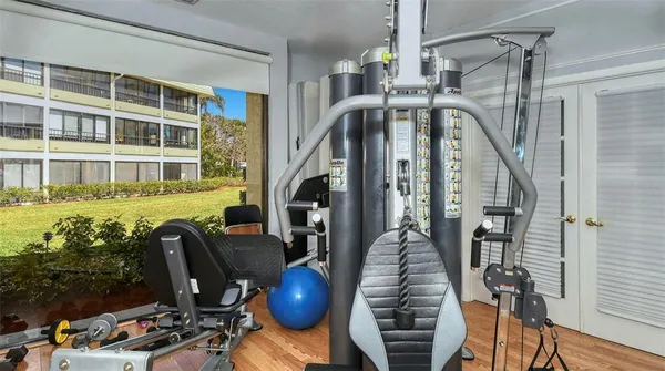 $4,750 | 131 Whispering Sands Circle, Unit V33, Sarasota, FL 34242