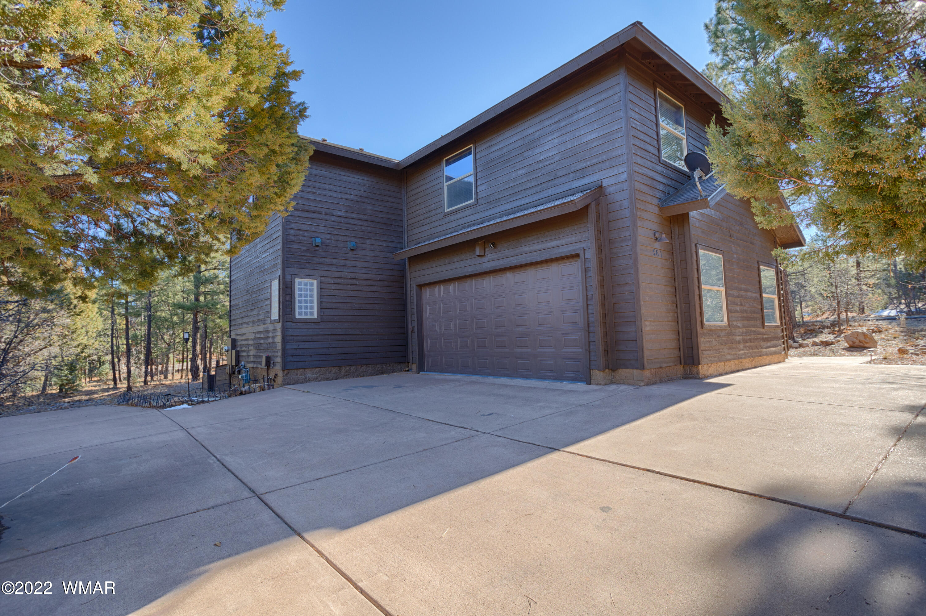 561 South Paintbrush Road Show Low, AZ 85901 - Photo 5 of 40 Gallery Image 5