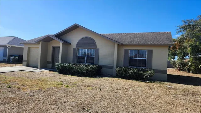 $1,575 | 2732 Courtland Boulevard, Deltona, FL 32738