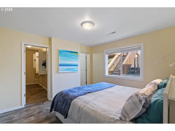 $1,250,000 | 259 South Pacific Street, Unit 16, Rockaway Beach, OR 97136