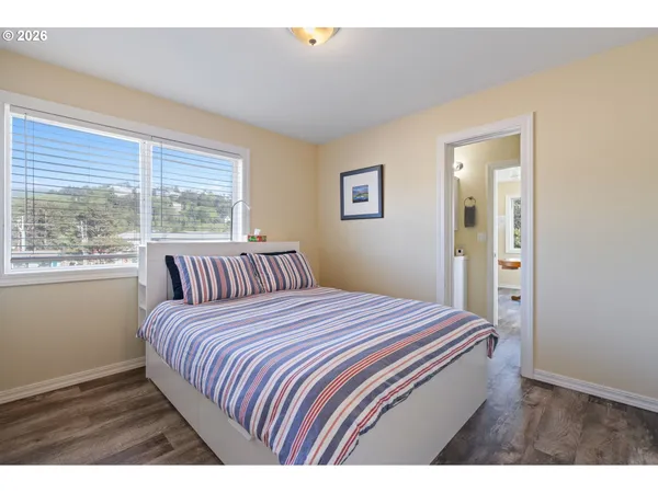 $1,250,000 | 259 South Pacific Street, Unit 16, Rockaway Beach, OR 97136