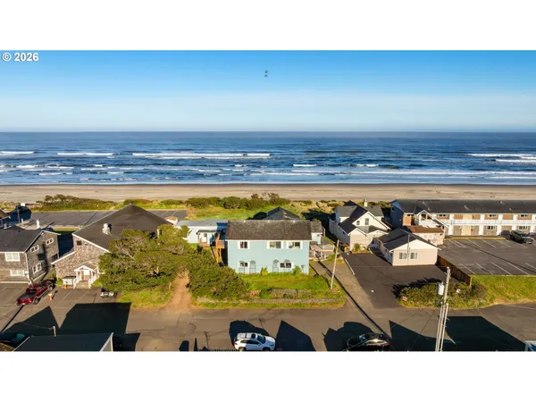 $1,250,000 | 259 South Pacific Street, Unit 16, Rockaway Beach, OR 97136