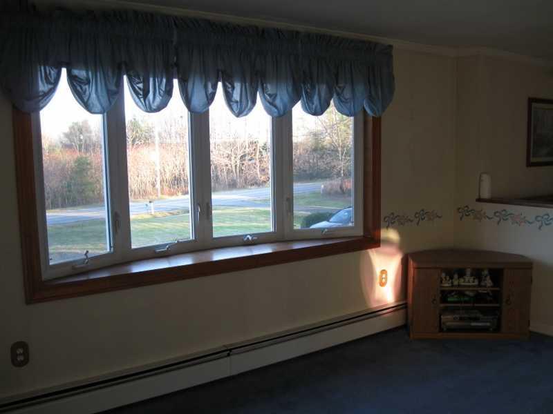 548 Vassalboro Road China, ME 04358 - Photo 16 of 29 Living Room.