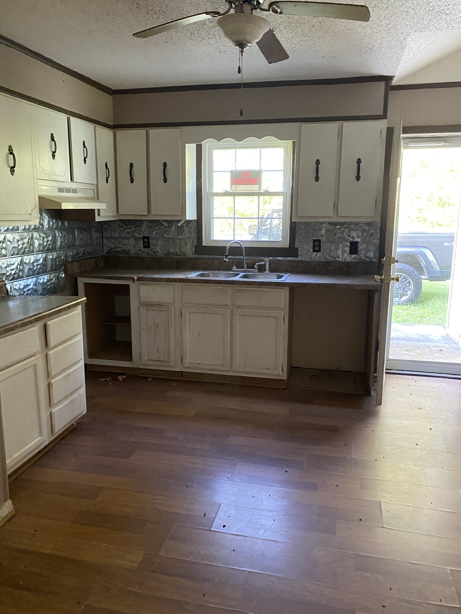972 Fall River Road Goodspring, TN 38460 - Photo 27 of 31