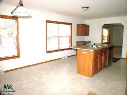 7301 Palms Road Fair Haven, MI 48023 - Photo 2 of 9 675679-1.JPG