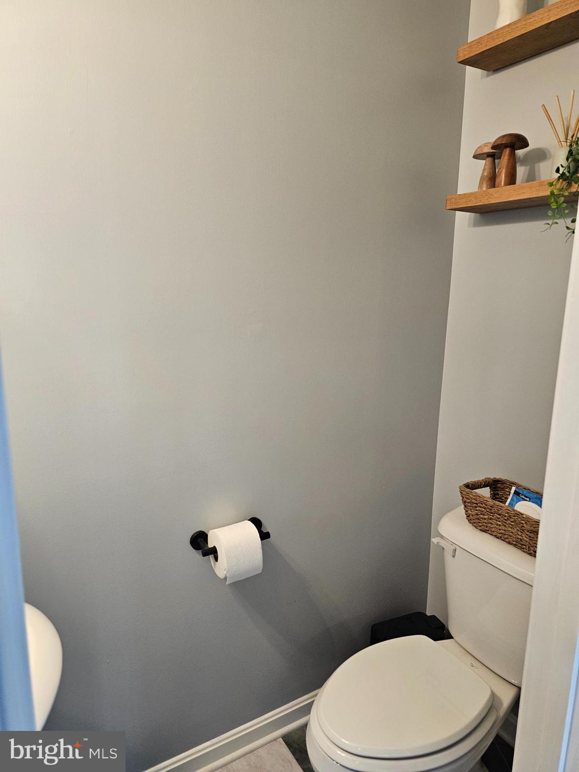 64 Milestone Court Chambersburg, PA 17201 - Photo 24 of 59 A bathroom on every level of this 2500+ sqft home.